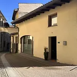 The Hangar Loft - Leonoardo, Center & Parking Apartman Sesto Calende