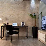 The Hangar Loft - Leonoardo, Center & Parking * Sesto Calende