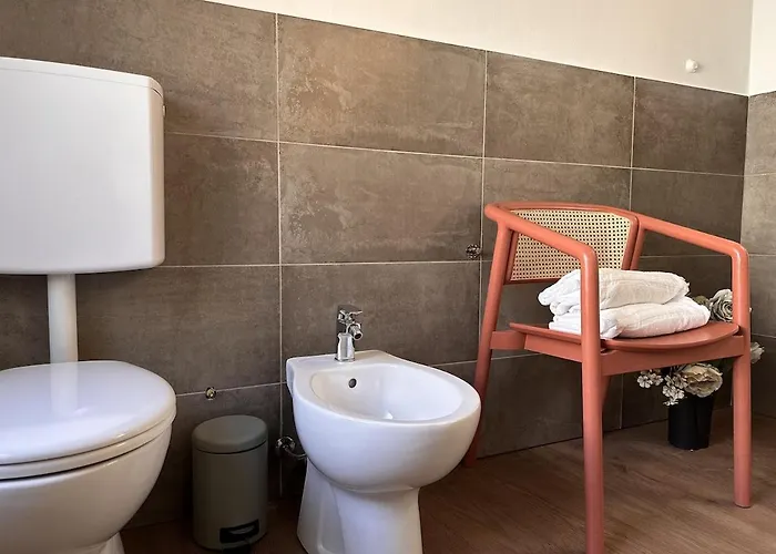 The Hangar Loft - Leonoardo, Center & Parking