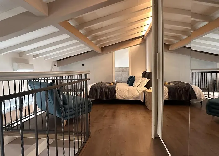 The Hangar Loft - Leonoardo, Center & Parking *