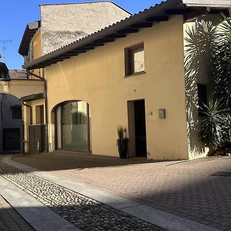 Apartament The Hangar Loft - Leonoardo, Center & Parking
