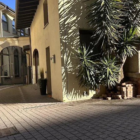 The Hangar Loft - Leonoardo, Center & Parking *